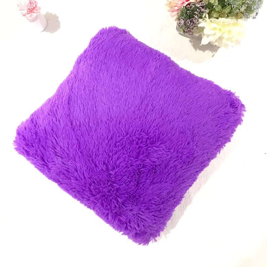 Cojines decorativos peludos con relleno