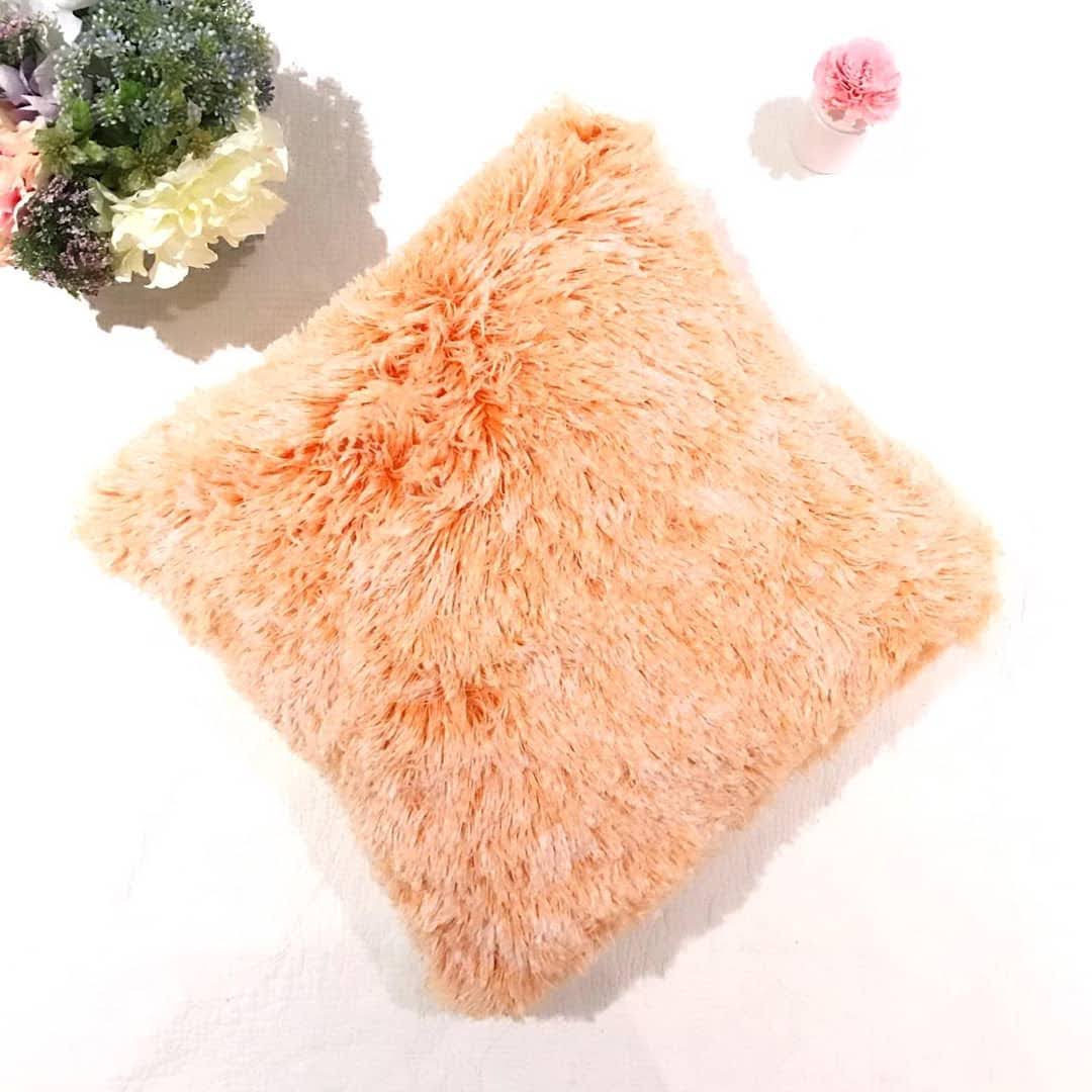 Cojines decorativos peludos con relleno